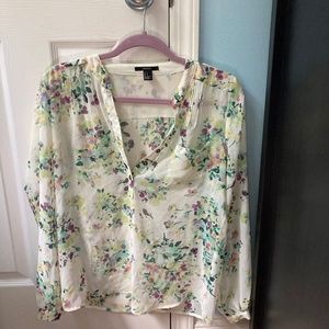 Forever 21 floral long sleeved blouse